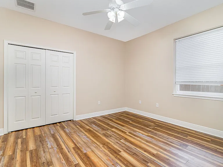 113 Palm Cir — Photo 11