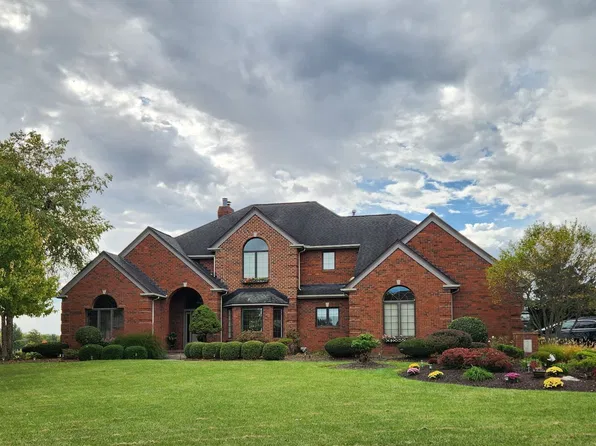 8926 Connemarro Ct, Fort Wayne, IN 46835