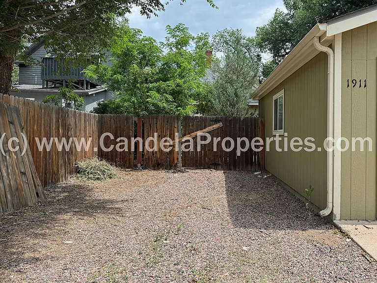 1911 W Colorado Ave — Photo 49