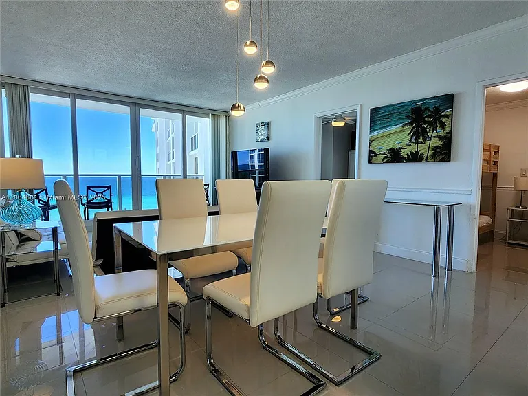 3505 S Ocean Dr #707 — Photo 9