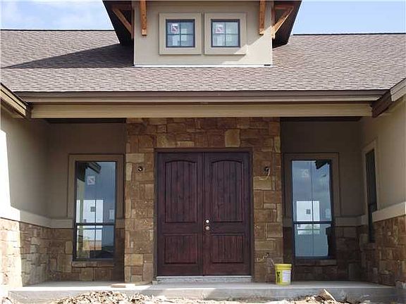 2nd image of 200 Howard Ln