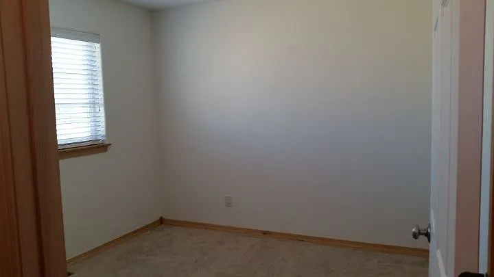 4 bed, 2.5 bath, 2106 sqft, $1,950 — Photo 3