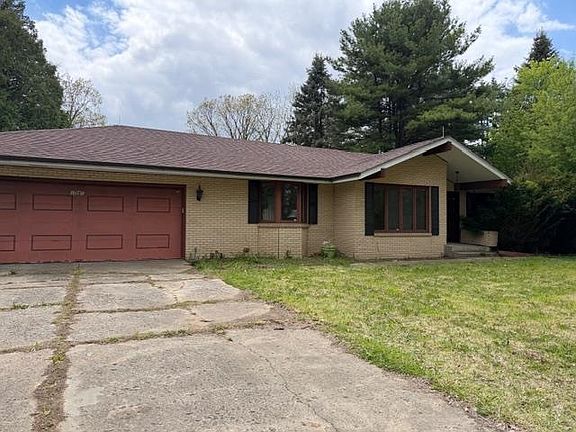 4th image of 1041 Donna Dr