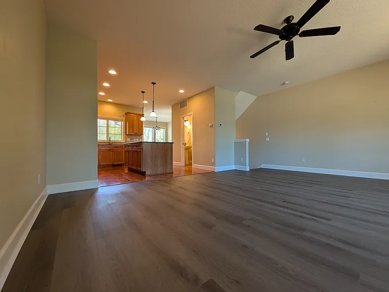 3913 NW 148th Pl #3913 — Photo 3