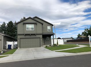 1127 S Bannen Rd, Veradale, WA 99037