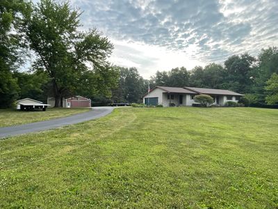 2433 Lickskillet Rd, White Heath, IL, 61884