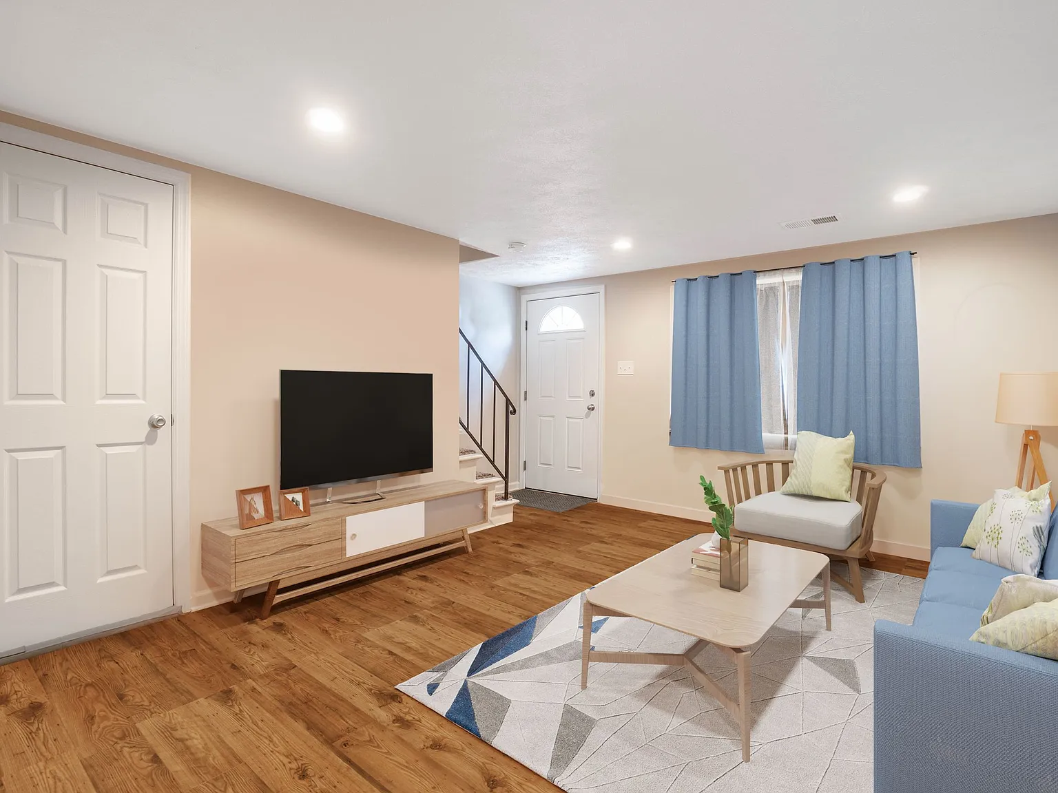 2 bed, $1,195 — Photo 2