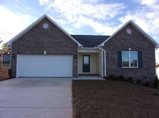 1359 Landsdowne Dr, Conover, NC 28613