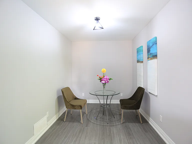 298 Egerton St #1 — Photo 7