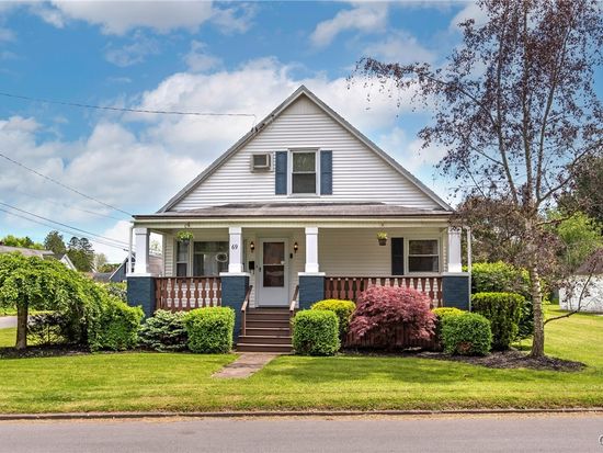 69 Clinton St, New York Mills, NY 13417