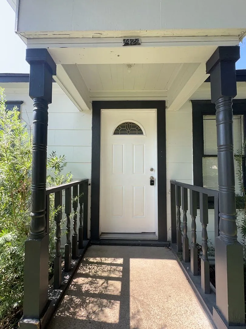 7424 Rusk St -A Ask about our No Cash Security Deposit Option — Photo 3