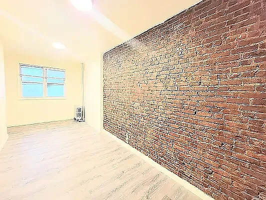 Living room, photo 1