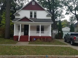 1463 Hoyt St, Muskegon, MI 49442