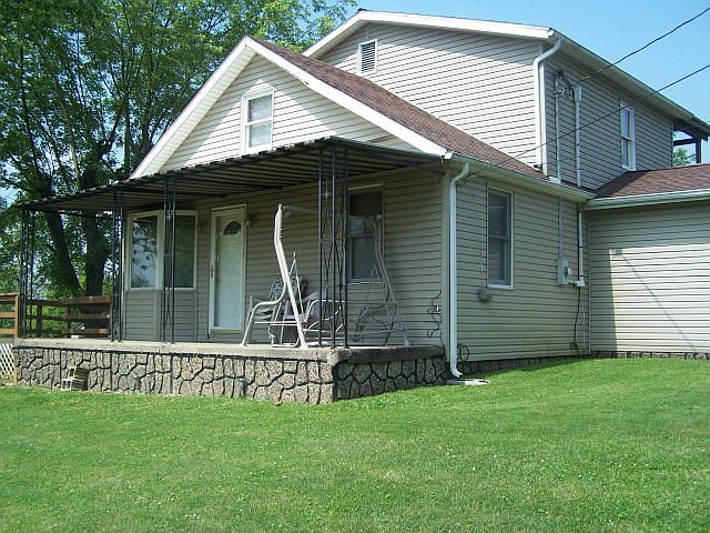 1st image of 128 Hastings Hill Rd