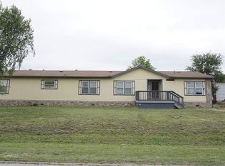 1409 N 6th St, Perry, OK 73077