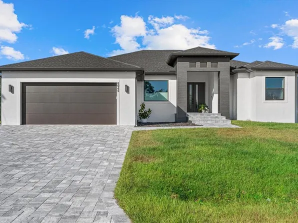 8045 Bosco Rd, Port Charlotte, FL 33981