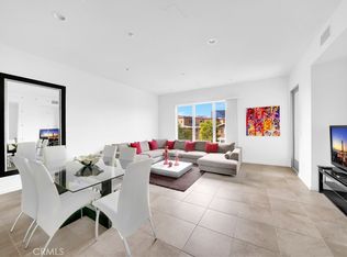 21 Gramercy UNIT 304, Irvine, CA 92612