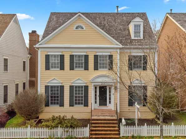 206 Massbury St, Gaithersburg, MD 20878