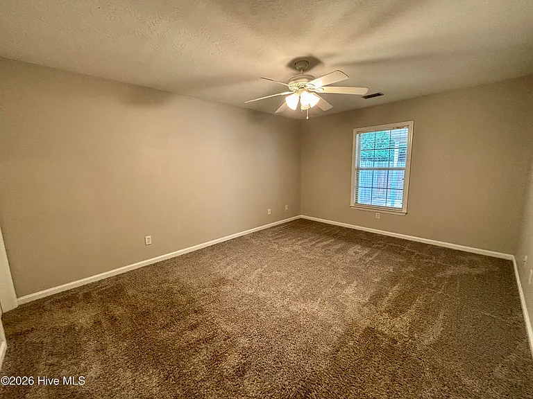 2195 Bridgeton Rd — Photo 7
