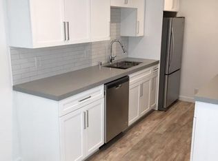 3575 S Centinela Ave #2, Los Angeles, CA 90066