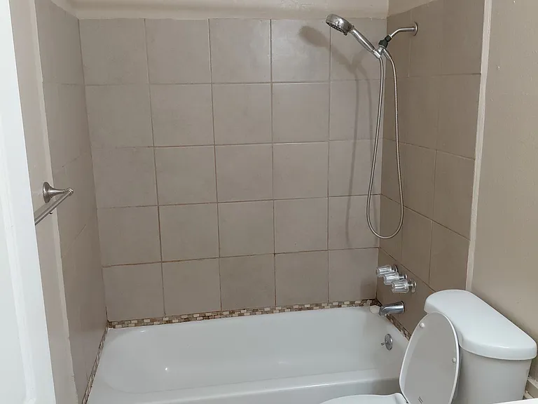 720 Terrace Way #19 — Photo 5