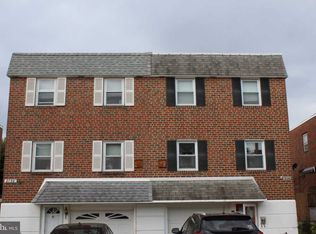 2730 Taunton St, Philadelphia, PA 19152