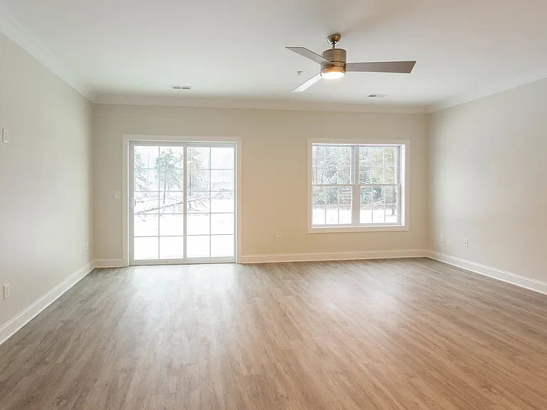 Forest Green Apartments — Photo 2