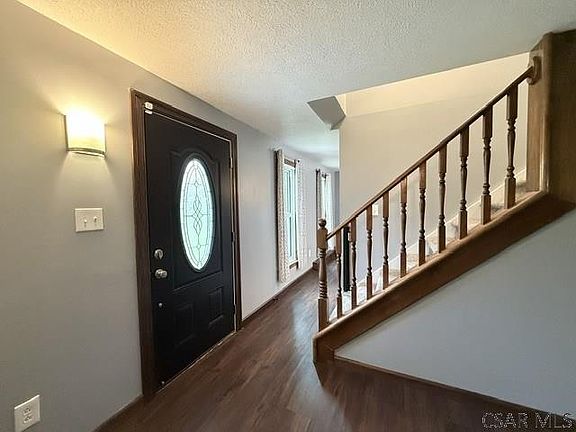 4th image of 63 Coleman Ave
