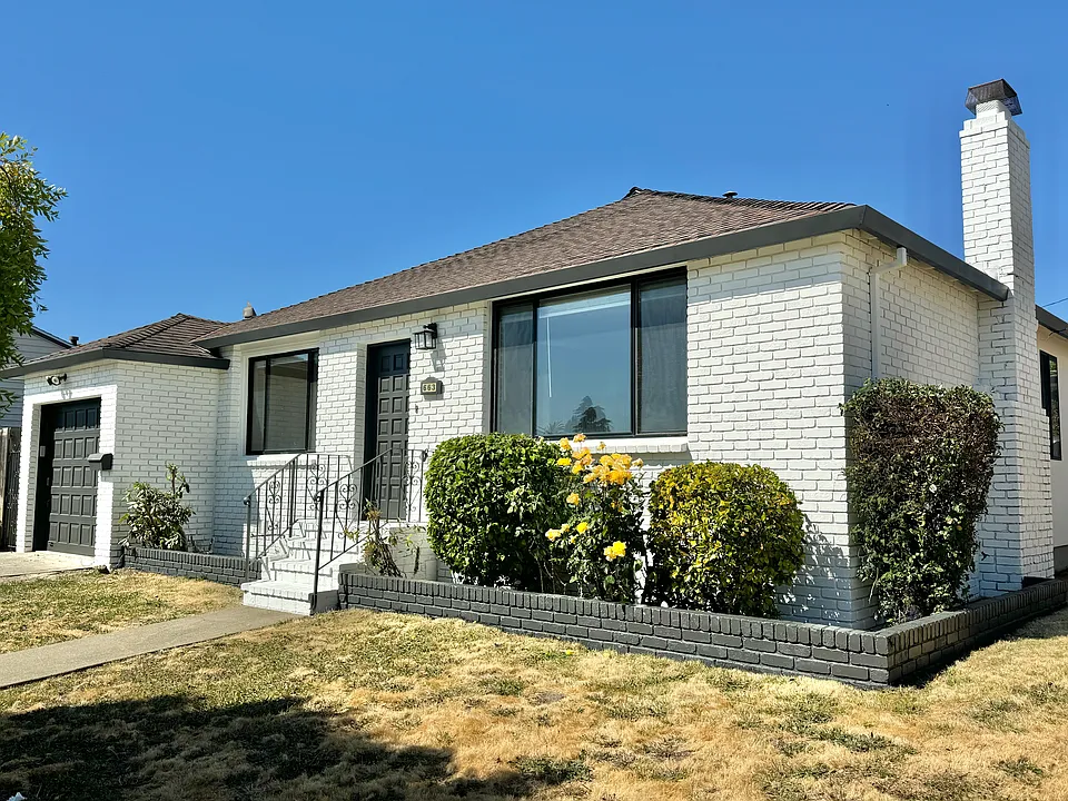 663 Cypress Ave