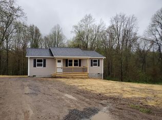 117 Howell St, Crab Orchard, WV 25827