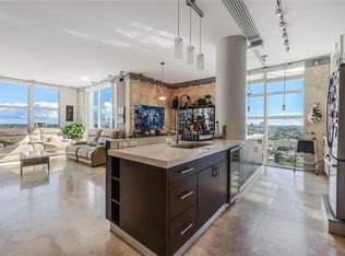 3180 SW 22nd St #PENTHOUSE 201, Miami, FL 33145