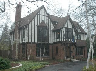 4677 N Wilshire Rd, Whitefish Bay, WI 53211