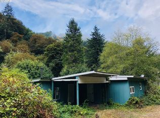 12318 Highway 126, Mapleton, OR 97453