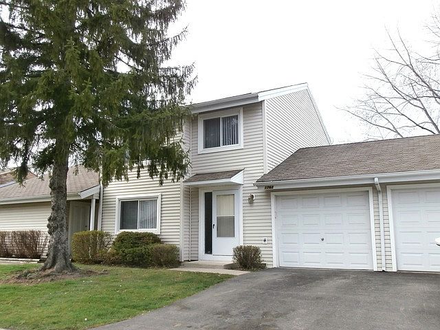 1st image of 1762 N Canterbury Ln #0