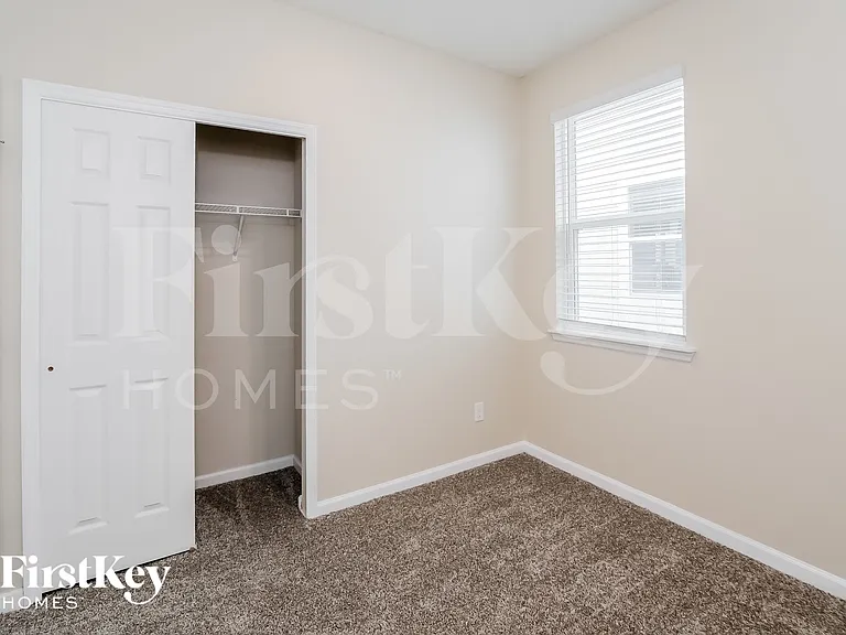9787 Bridgeway Ave — Photo 11