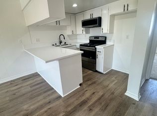 2929 W 190th St #1B-1BA-800SQFT, Redondo Beach, CA 90278