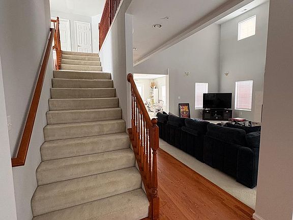 5th image of 11105 Riverview Rd