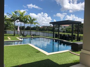 17777 Vecino Way, Boca Raton, FL 33496