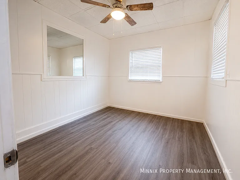 2101 46th St — Photo 12