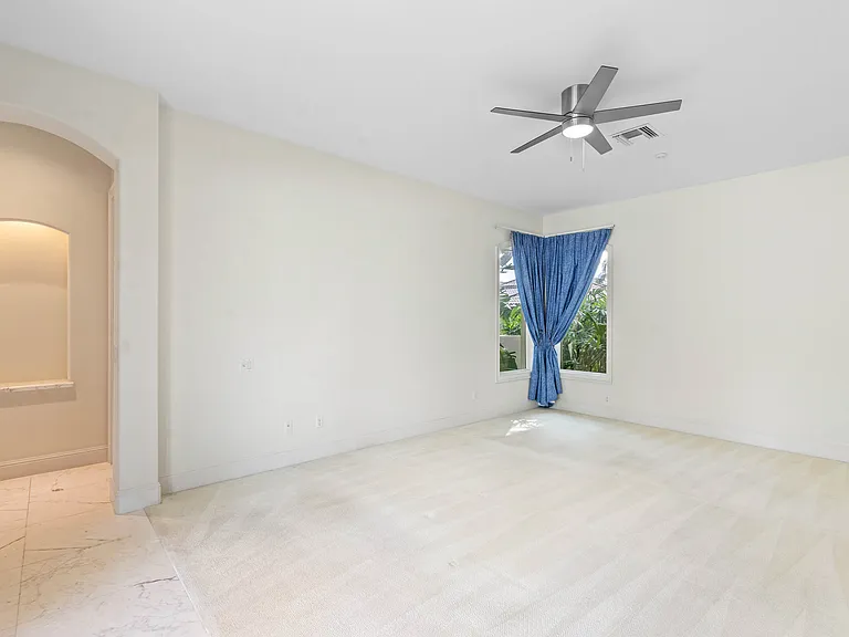 9701 Lake Isleworth Ct — Photo 27
