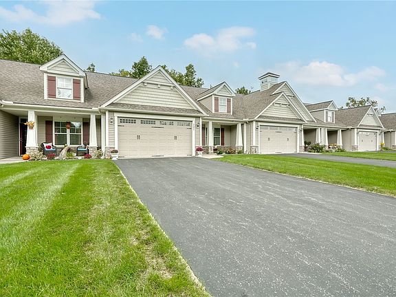 2nd image of 280 Carriage Path Ct
