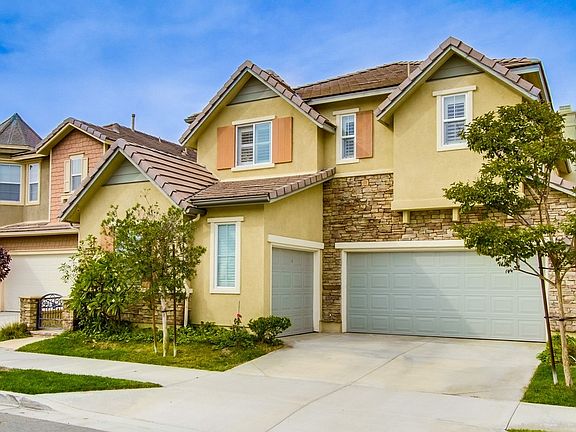 2nd image of 16856 Silver Crest Dr