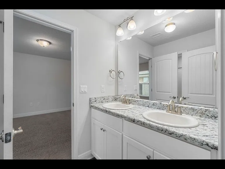 5785 Dogwood Dr E — Photo 22