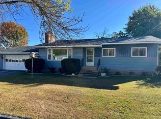 3110 15th St, Menominee, MI 49858