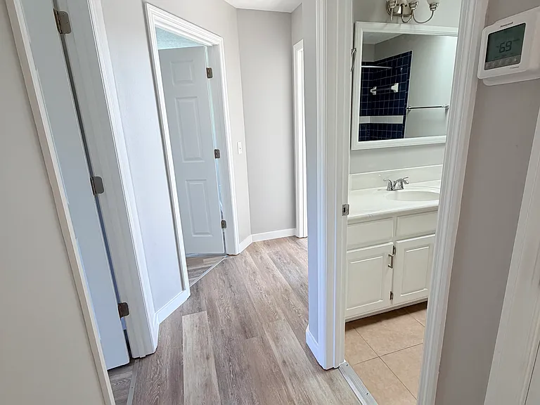 123 Seabreeze Cir — Photo 17