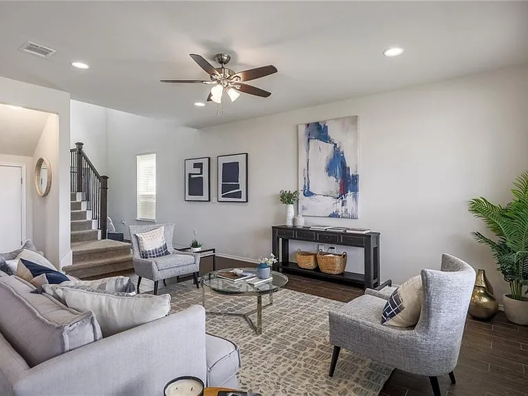 14004 Osmarea Dr — Photo 4