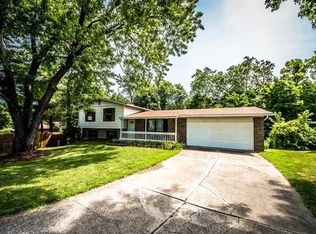 3 Jane Ct, Saint Peters, MO