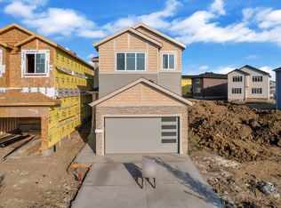 4312 36th St, Beaumont, AB T4X2W3