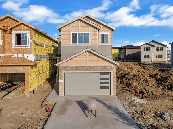 4312 36th St, Beaumont, AB T4X 2W3