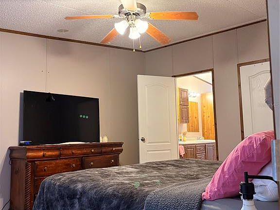 4th image of 1012 WARDEN LN